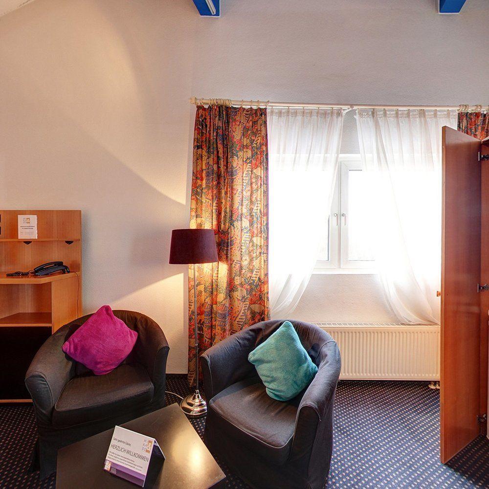 Plaza Suites Rüsselsheim Buitenkant foto