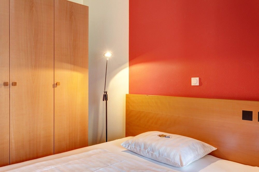 Plaza Suites Rüsselsheim Buitenkant foto